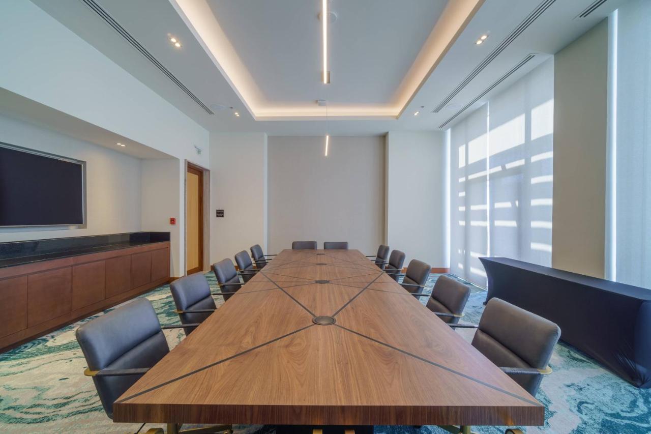 Renaissance Cancun Resort & Marina Eksteriør bilde Boardroom
